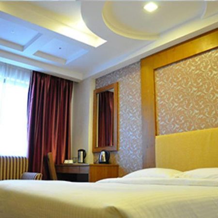 เดอะ วิชัย พาร์ค- ใกล้สนามบิน Hotel เชนไน ภายนอก รูปภาพ